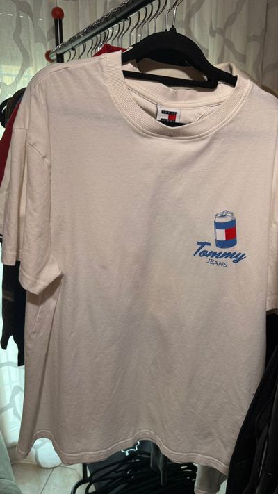 Tommy Jeans White T-Shirt